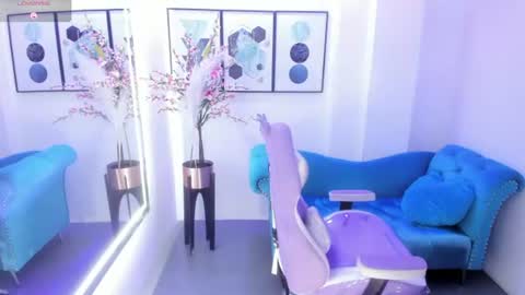 Snapshot of chloe_meoww chatting on July 17, 11:50 am Chloe online show from July 17, 11:50 am