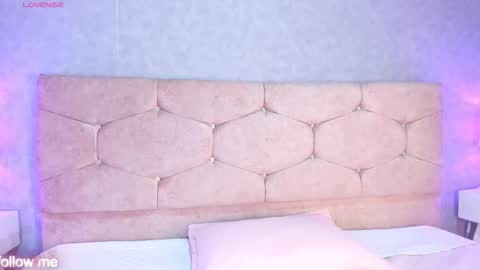 chloe_miiler online show from March 6, 1:18 pm