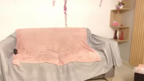 chloe_peach_ online show from June 9, 1:01 pm