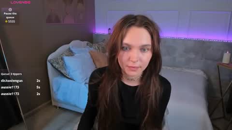 Chloe online show from July 9, 6:39 am