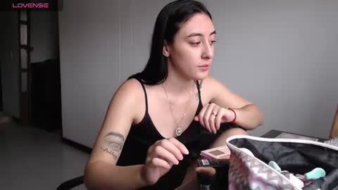 Chloe  online show from August 6, 8:00 pm