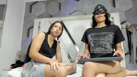 Snapshot of chloeandterra chatting on May 11, 4:04 pm chloeandterra online show from May 11, 4:04 pm