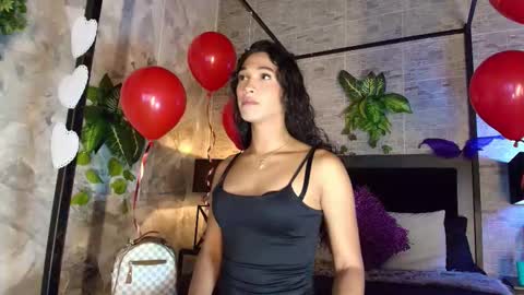 Chloe  online show from February 7, 7:17 pm