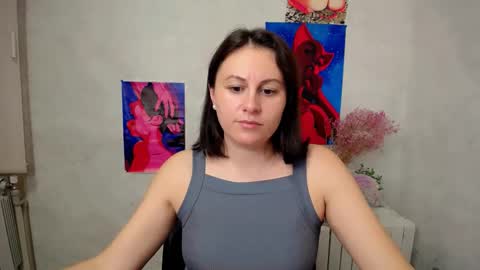 Chloe online show from October 21, 2:40 pm
