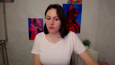 Snapshot of chloejill_ chatting on October 25, 3:03 am Chloe online show from October 25, 3:03 am