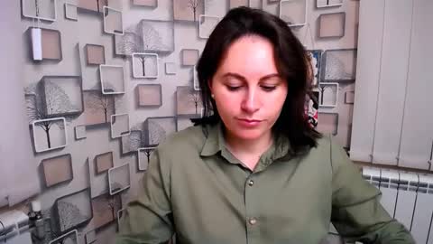 Snapshot of chloejill_ chatting on October 26, 9:59 am Chloe online show from October 26, 9:59 am