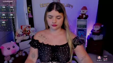 Chloee online show from December 4, 11:24 pm