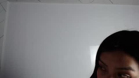 Snapshot of chloemartini_ chatting on November 4, 4:00 am ChloeSignup For Free Join my Fan Club online show from November 4, 4:00 am