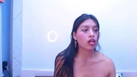 Snapshot of chloemartini_ chatting on November 6, 4:35 am ChloeSignup For Free Join my Fan Club online show from November 6, 4:35 am