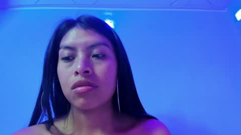 Snapshot of chloemartini_ chatting on June 25, 5:12 am ChloeSignup For Free Join my Fan Club online show from June 25, 5:12 am