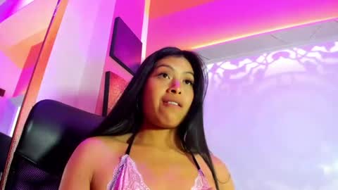 Snapshot of chloemartini_ chatting on July 9, 3:32 am ChloeSignup For Free Join my Fan Club online show from July 9, 3:32 am