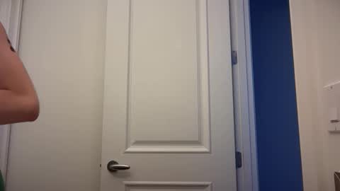 Snapshot of chloeros3e chatting on September 19, 5:13 pm chloeros3e online show from September 19, 5:13 pm