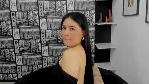 ChloeTurner  online show from January 27, 1:41 pm