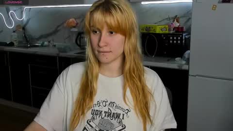 choco_meowx online show from February 9, 12:03 am