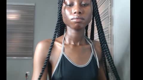 choco_petitqueen online show from November 7, 7:19 am