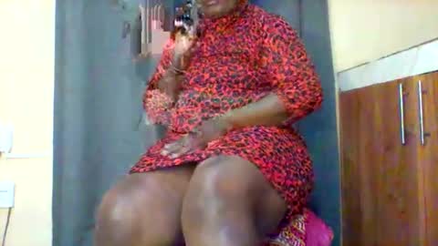 Snapshot of chocobabe002 chatting on November 23, 3:12 pm chocobabe002 online show from November 23, 3:12 pm