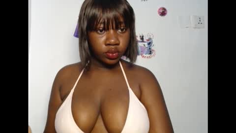 Snapshot of chocolateassgirl61 chatting on September 11, 8:36 am chocolateassgirl61 online show from September 11, 8:36 am