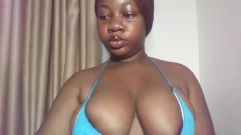 chocolateassgirl61 online show from November 5, 6:57 am