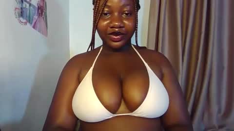 chocolateassgirl61 online show from January 13, 7:52 pm