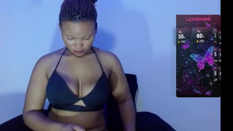 chocolatemilkebony online show from February 24, 10:26 am