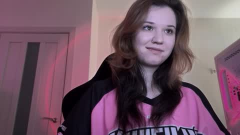 Lissa online show from February 15, 8:24 am