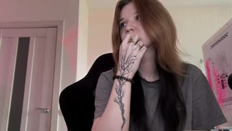 Lissa online show from April 27, 4:38 pm