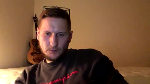 Christopher the Blue-Eye Guy online show from November 23, 7:08 am