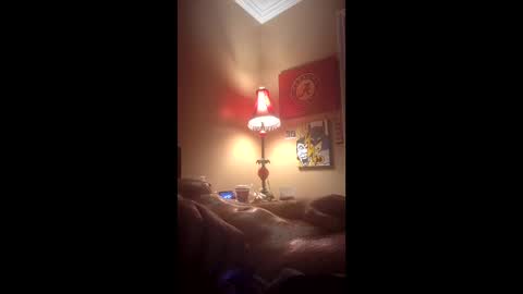 chris8855111 online show from April 14, 9:04 am