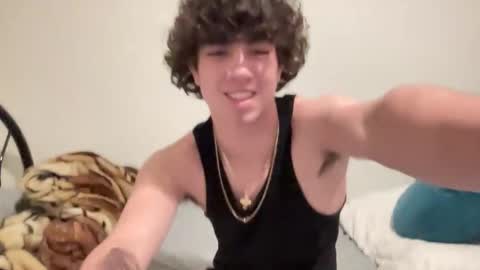 chris_baker1 online show from April 29, 3:32 am