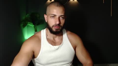 Snapshot of chris_magnum_ chatting on July 28, 10:31 pm cris Twitter magnum101010 insta magnumc20 online show from July 28, 10:31 pm