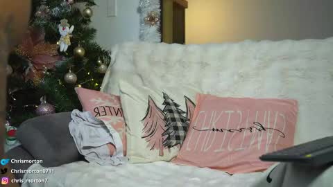 Snapshot of chris_morton chatting on December 18, 7:58 am chris_morton online show from December 18, 7:58 am