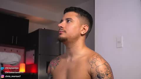 Snapshot of chris_morton chatting on February 19, 4:34 am chris_morton online show from February 19, 4:34 am