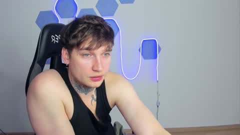 Chris Tyson online show from December 7, 6:59 pm