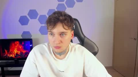 Chris Tyson online show from January 9, 8:11 pm