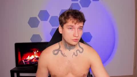 Chris Tyson online show from October 1, 9:26 am