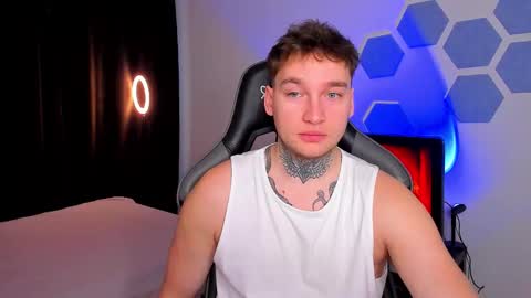 Chris Tyson online show from November 29, 8:39 am