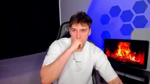 Chris Tyson online show from January 8, 7:43 am