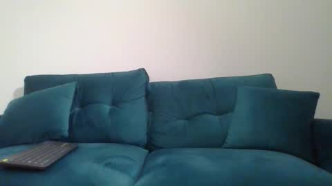 Snapshot of chrisaron chatting on November 16, 4:07 am chrisaron online show from November 16, 4:07 am