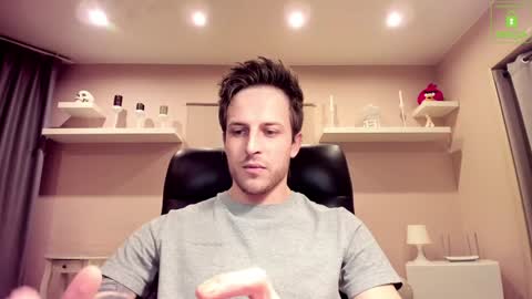 Chris online show from December 12, 11:36 pm