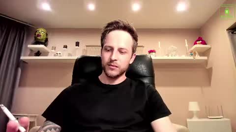 Chris online show from June 10, 11:35 pm