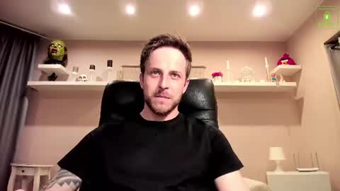 Chris online show from June 11, 12:32 am