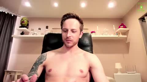 Chris online show from June 11, 2:53 am