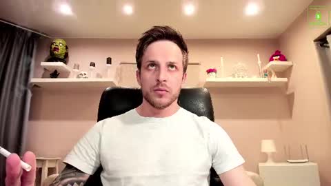 Chris online show from June 12, 10:52 pm
