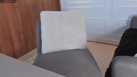 Chrishell online show from January 20, 2:53 am