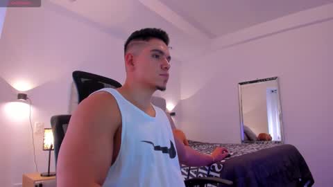 chrismorgan24 online show from October 23, 11:46 pm