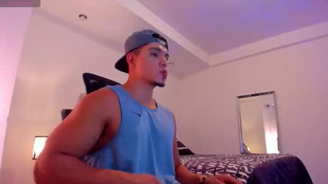 chrismorgan24 online show from January 11, 10:04 pm