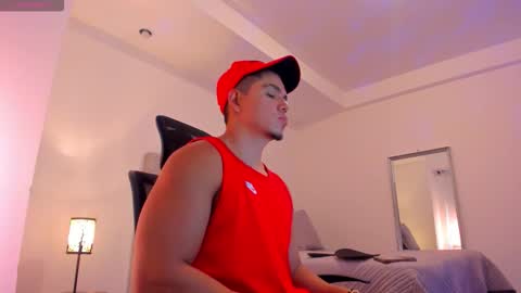 chrismorgan24 online show from February 5, 9:19 pm