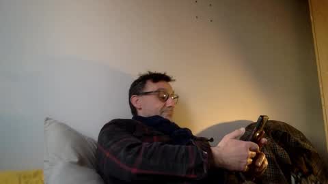 Snapshot of chrispanam13 chatting on March 1, 5:16 pm chrispanam13 online show from March 1, 5:16 pm