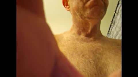 Snapshot of chrispycum chatting on January 15, 3:33 am Chris online show from January 15, 3:33 am