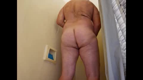 Snapshot of chrispycum chatting on September 19, 3:19 am Chris online show from September 19, 3:19 am